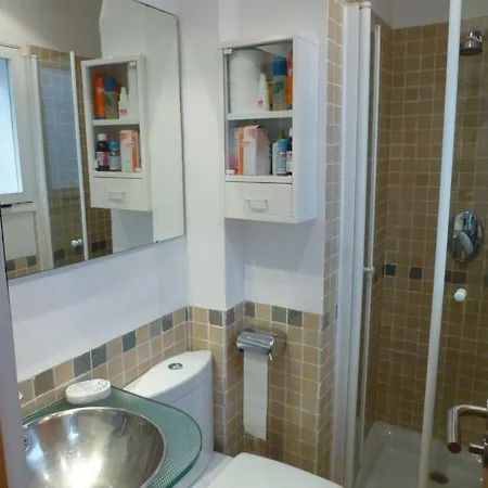 Moderno En 1a Linia De Mar En Salou.