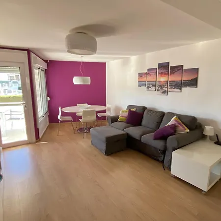 Apartment Moderno En 1a Linia De Mar En Salou.